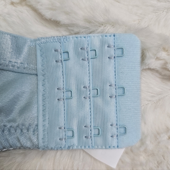 Lunaire Tricot and Lace Keyhole Wireless Bra 40D | style 1629 | Blue - Picture 6 of 8